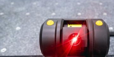 大测量体积的三坐标测量机校准