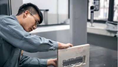 蔡司与特斯拉杰出合作伙伴的转型之路