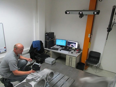 选用三坐标测量凸轮轴端盖为什么要提前进行路径规划